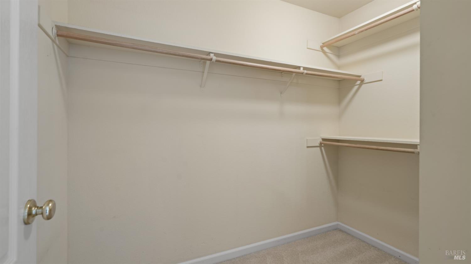 Detail Gallery Image 26 of 39 For 305 Hansbery Way, Santa Rosa,  CA 95409 - 3 Beds | 2/1 Baths