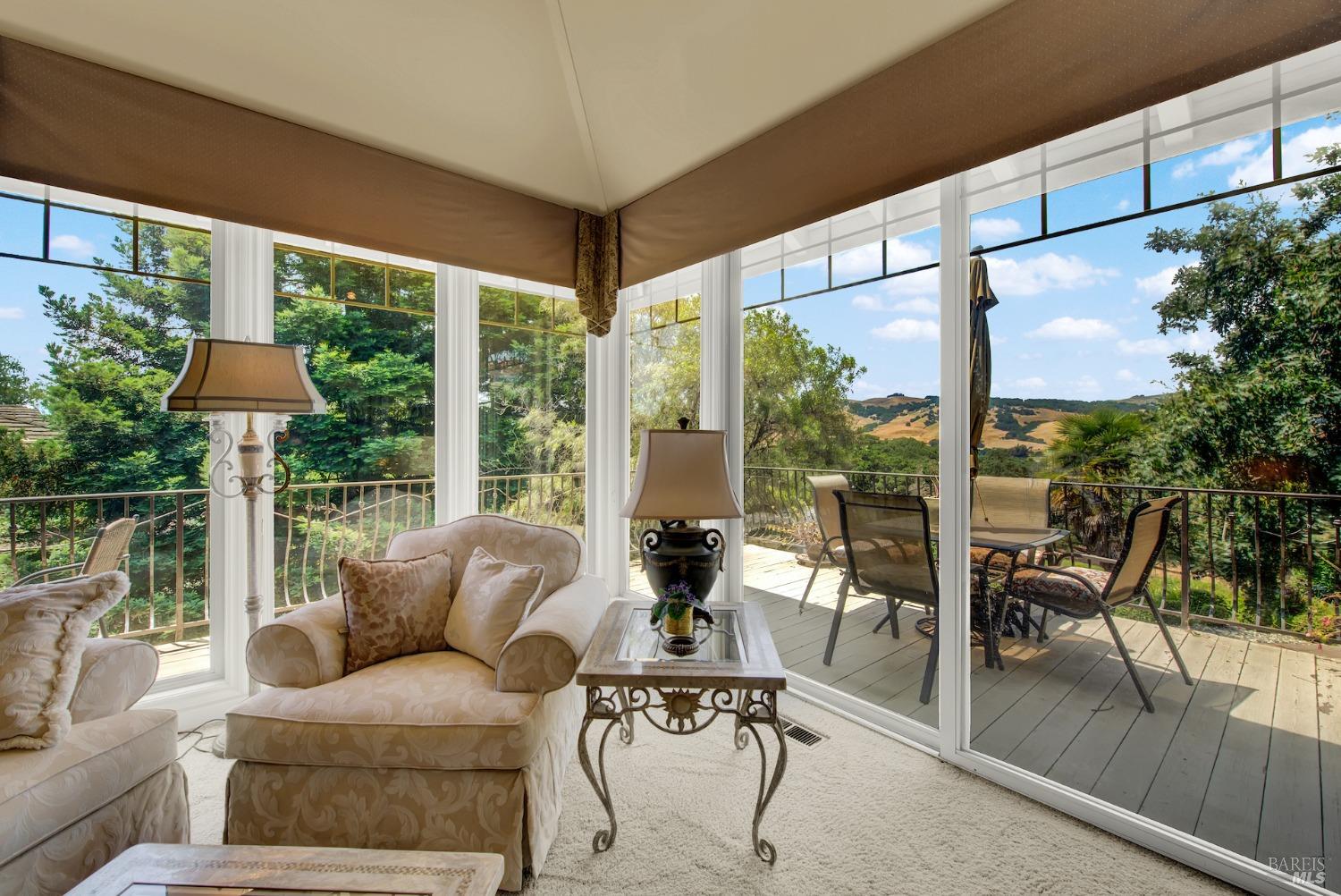 Detail Gallery Image 42 of 99 For 1009 Cypressridge Pl, Fairfield,  CA 94534 - 5 Beds | 4/1 Baths