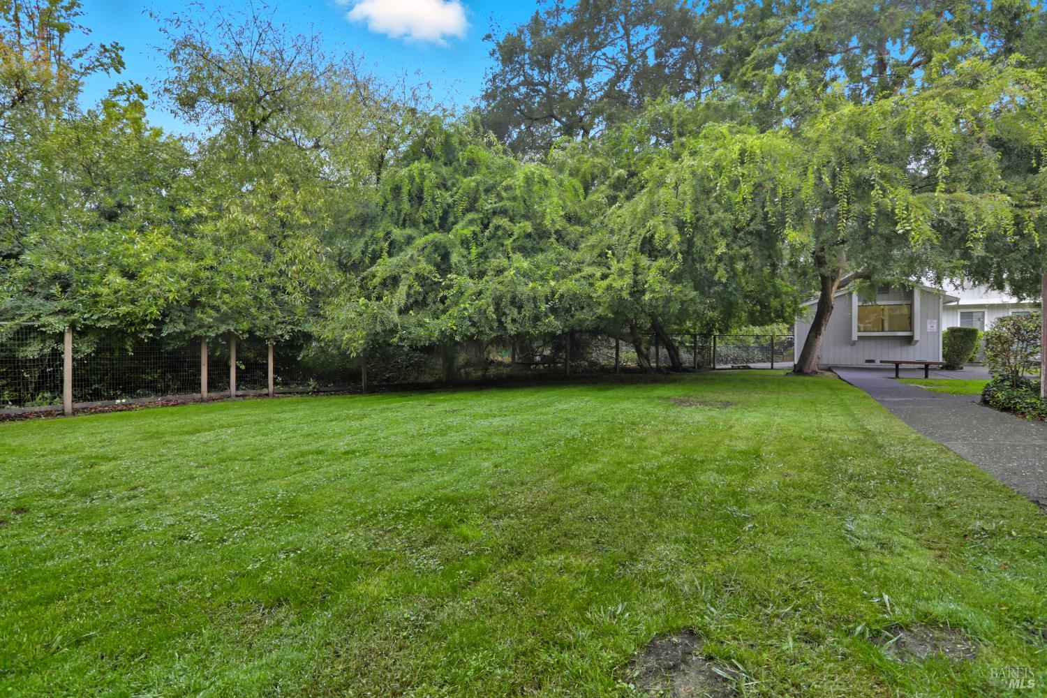 Detail Gallery Image 21 of 21 For 866 Tamalpais Ave a,  Novato,  CA 94947 - 1 Beds | 1 Baths