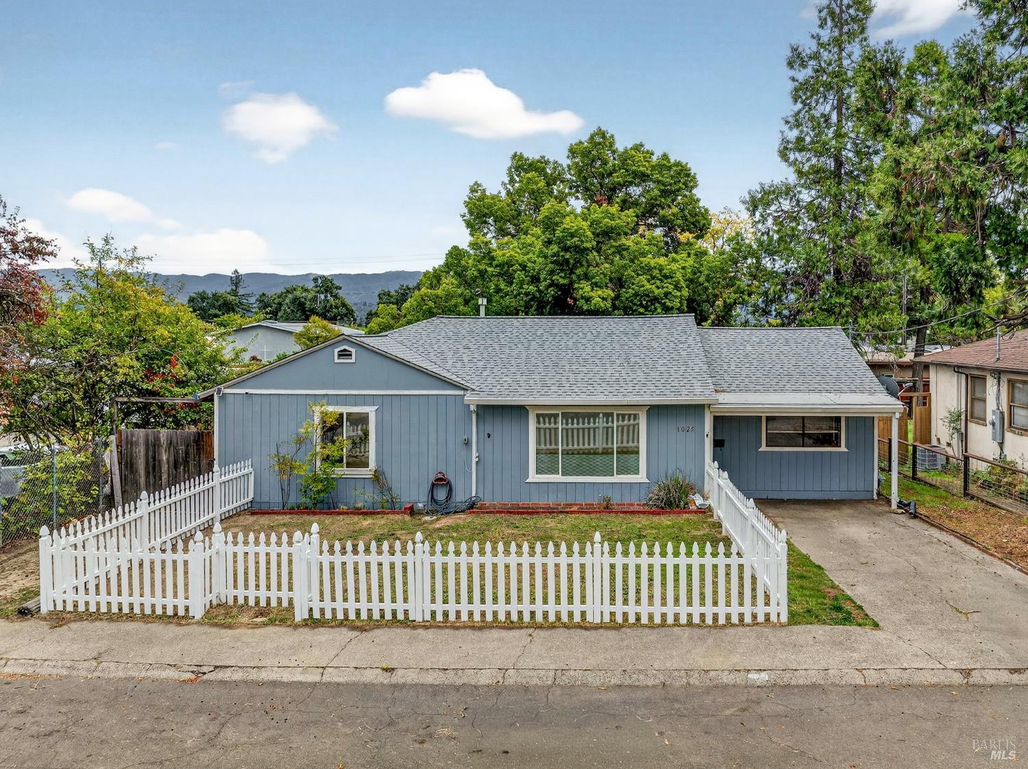 Front Image Thumbnail for BA325091700