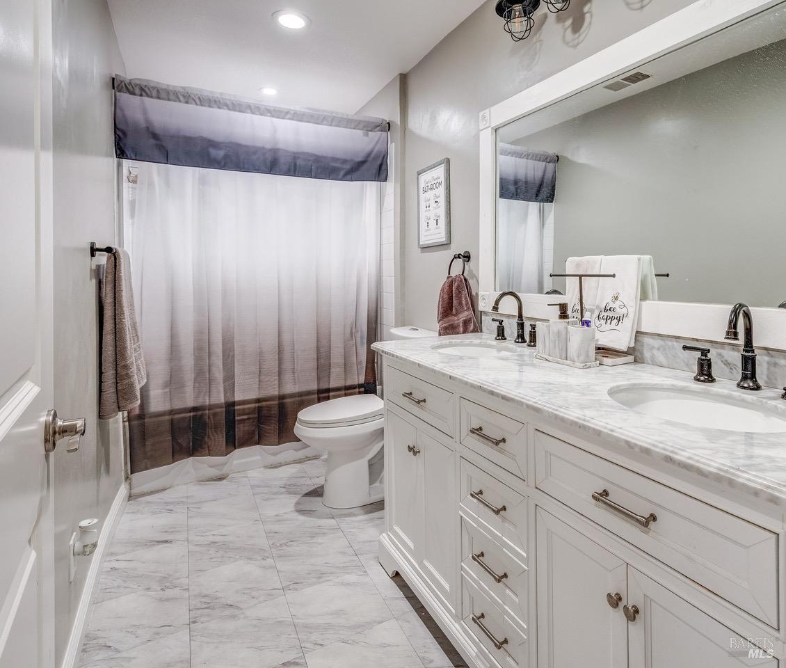 Detail Gallery Image 22 of 28 For 1448 O Hare Dr, Benicia,  CA 94510 - 4 Beds | 2 Baths