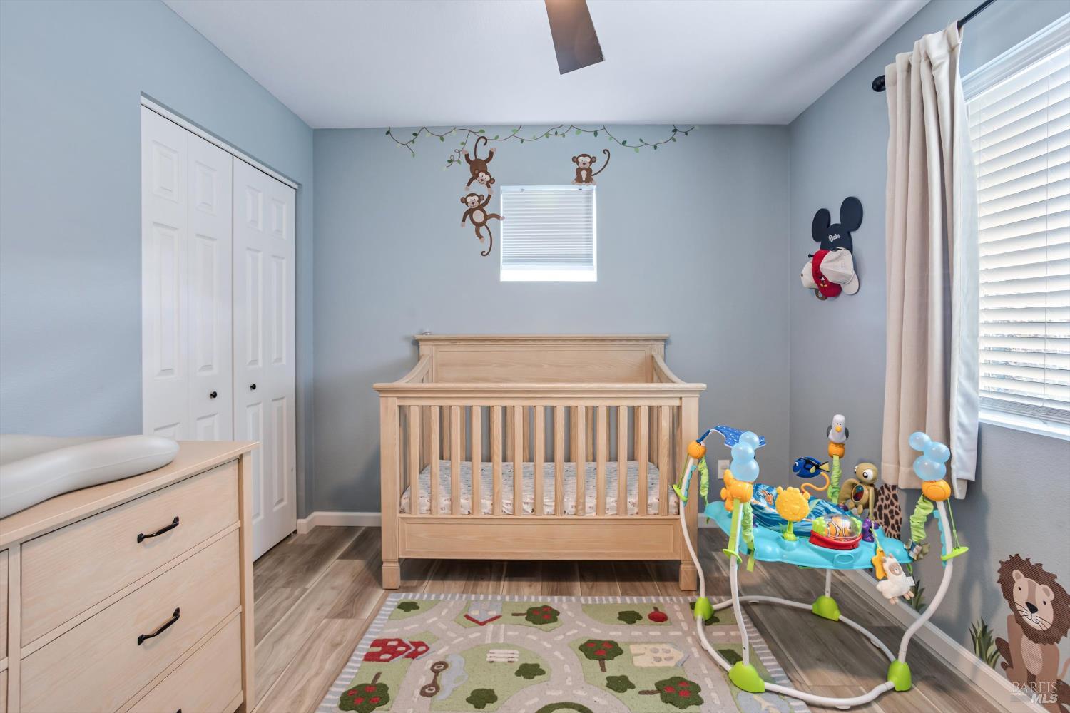 Detail Gallery Image 16 of 24 For 2213 Tapian Way, Santa Rosa,  CA 95403 - 3 Beds | 2/1 Baths