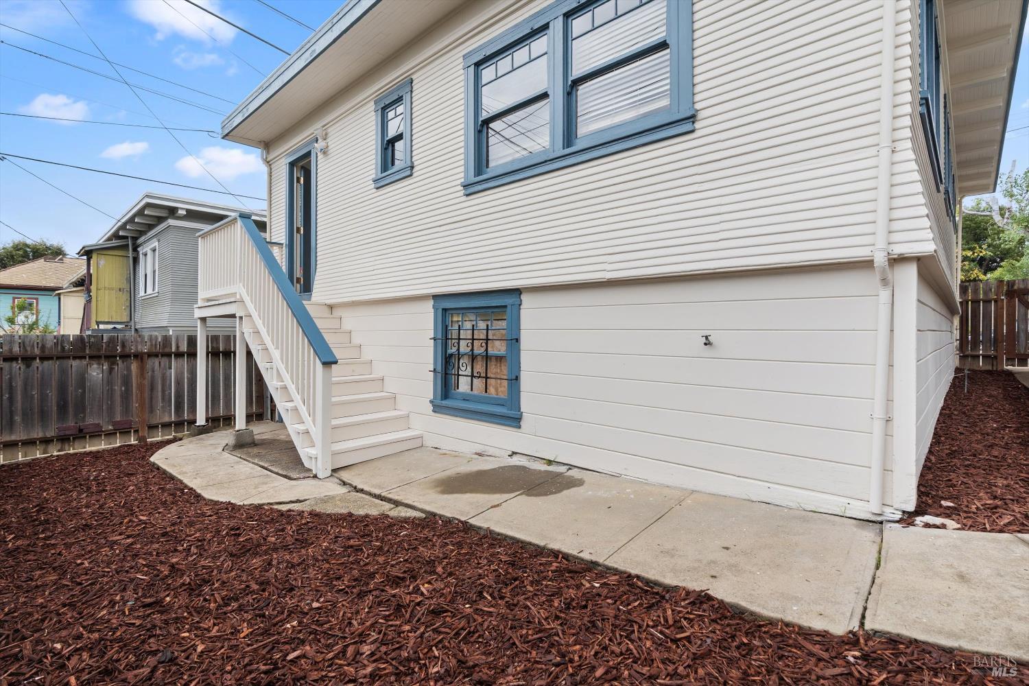 Detail Gallery Image 37 of 58 For 1211 Santa Clara St, Vallejo,  CA 94590 - 4 Beds | 3/1 Baths