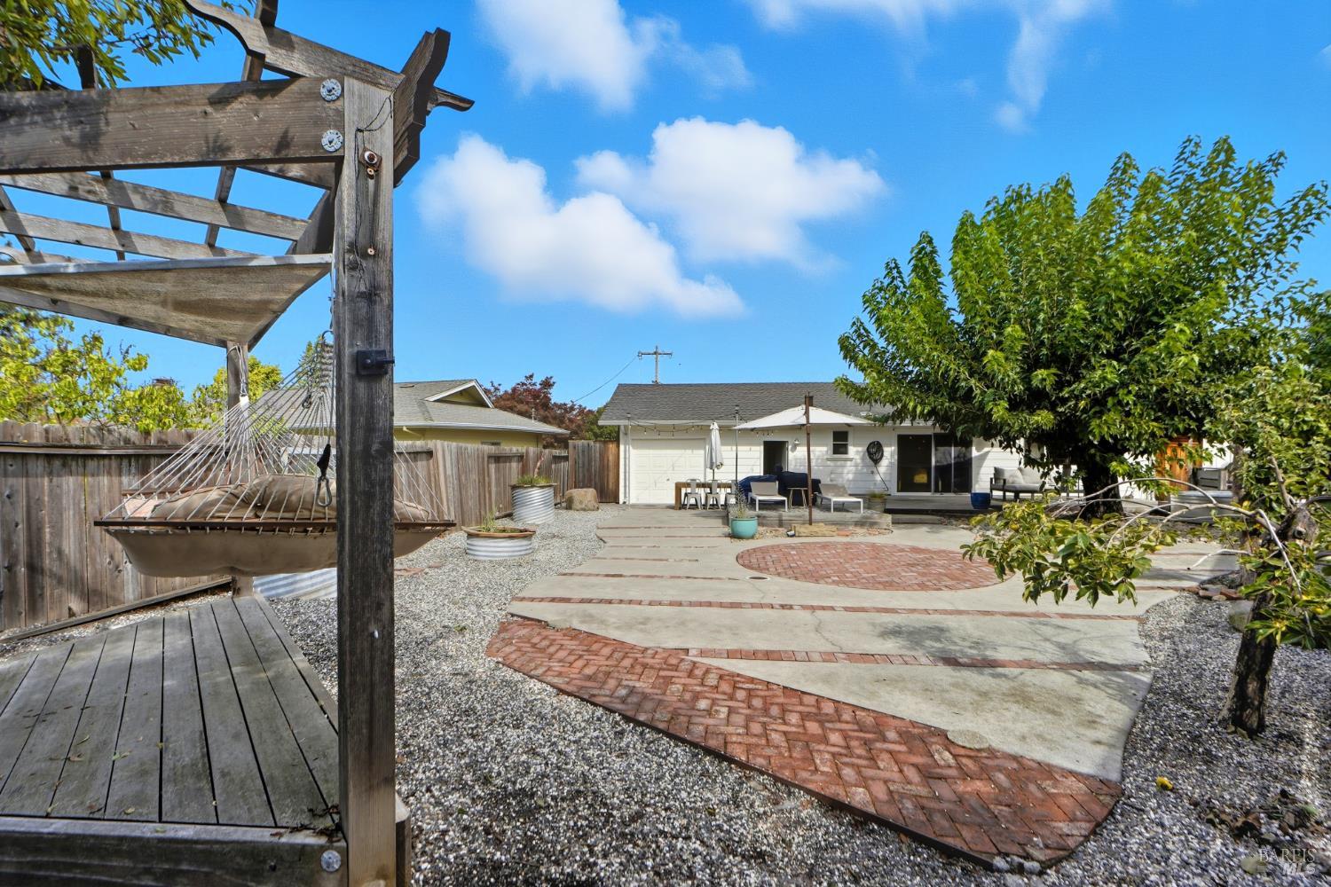 Detail Gallery Image 23 of 31 For 3378 Dartmouth Dr, Santa Rosa,  CA 95405 - 3 Beds | 2 Baths