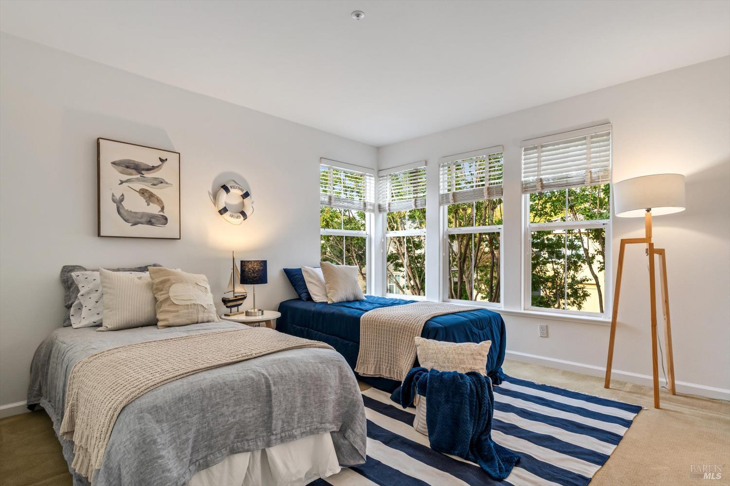 Detail Gallery Image 25 of 38 For 63 Gann Way, Novato,  CA 94949 - 2 Beds | 2/1 Baths