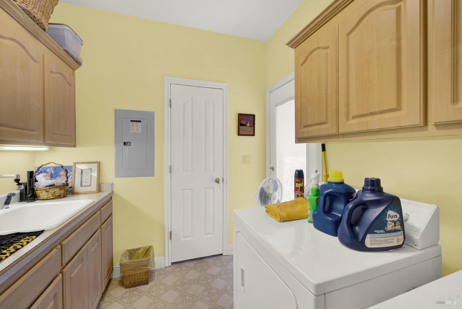 Detail Gallery Image 66 of 99 For 1009 Cypressridge Pl, Fairfield,  CA 94534 - 5 Beds | 4/1 Baths