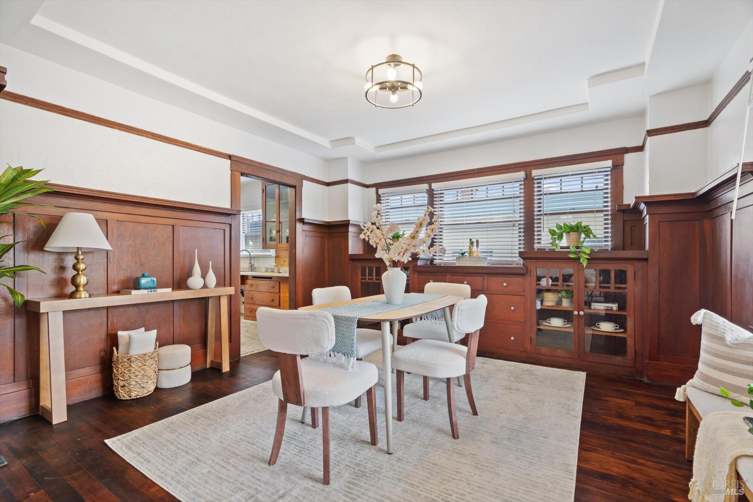 Detail Gallery Image 11 of 58 For 1211 Santa Clara St, Vallejo,  CA 94590 - 4 Beds | 3/1 Baths