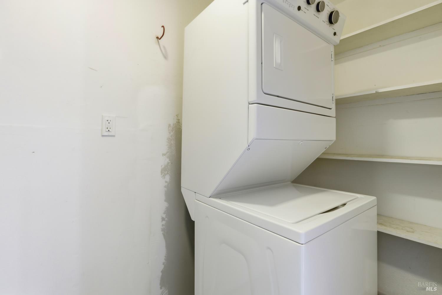 Detail Gallery Image 19 of 21 For 866 Tamalpais Ave a,  Novato,  CA 94947 - 1 Beds | 1 Baths