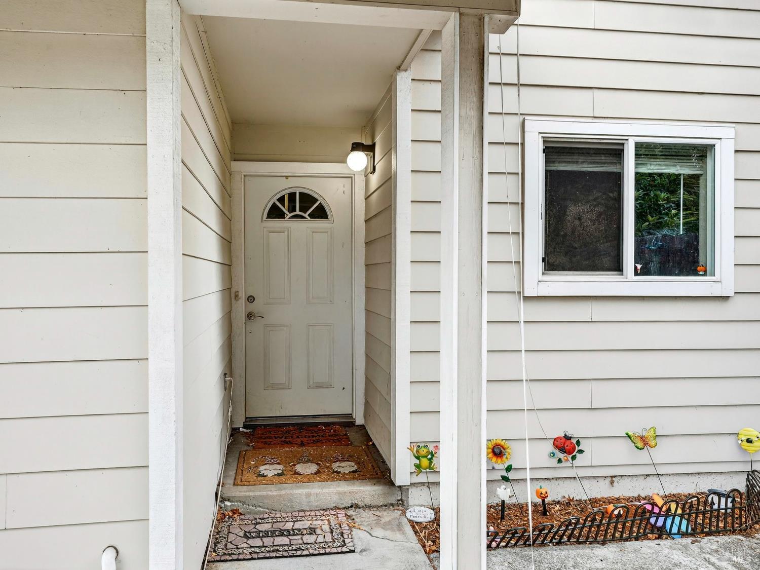 Detail Gallery Image 3 of 32 For 100 W 8th St, Santa Rosa,  CA 95401 - – Beds | – Baths