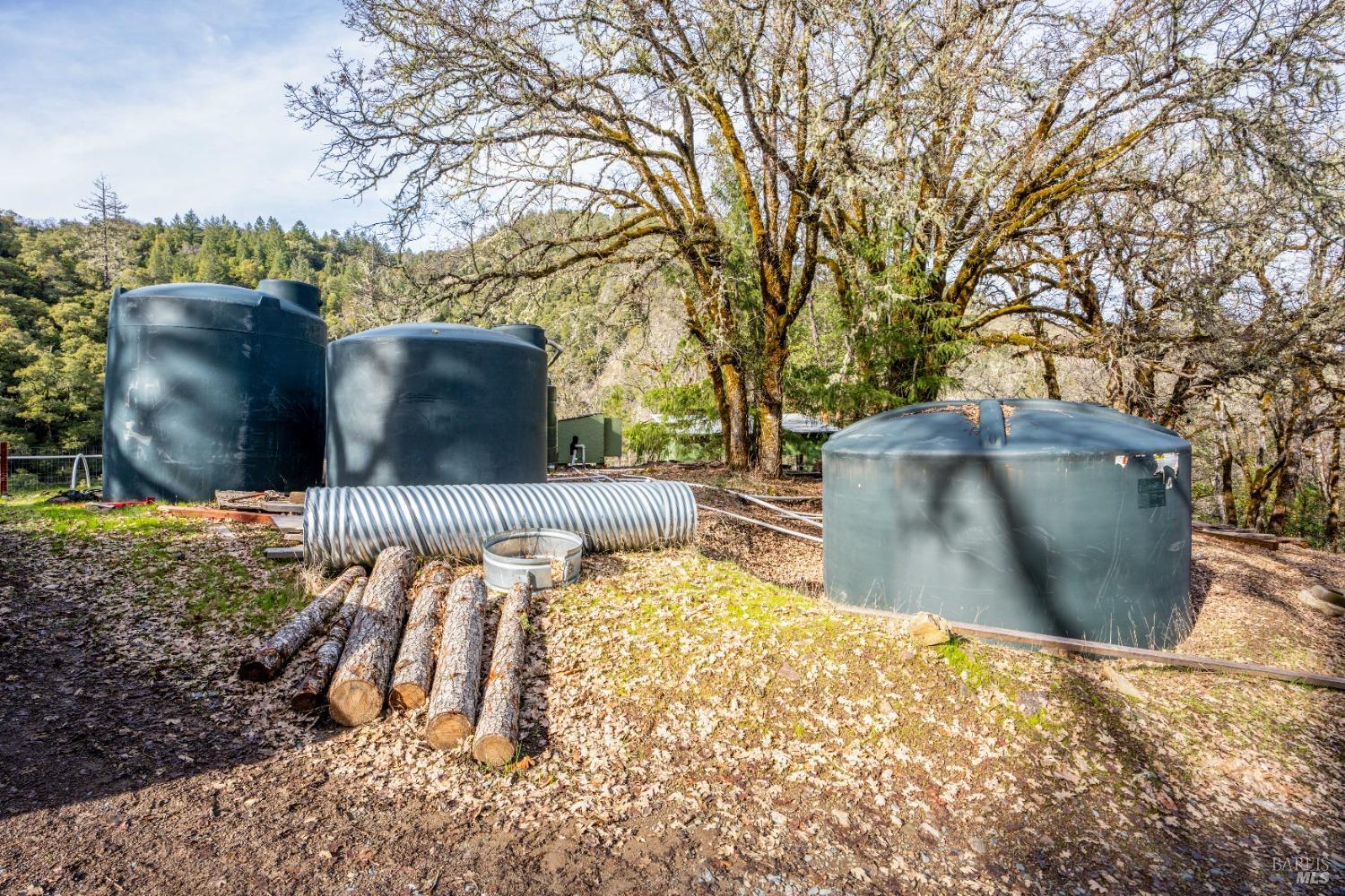 Detail Gallery Image 22 of 23 For 4450 Woodman Creek Rd, Laytonville,  CA 95454 - 2 Beds | 1 Baths