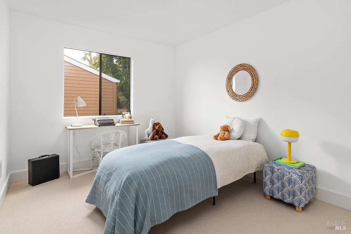 Detail Gallery Image 14 of 24 For 8 Park Crest Ct #C,  Novato,  CA 94947 - 3 Beds | 2/1 Baths