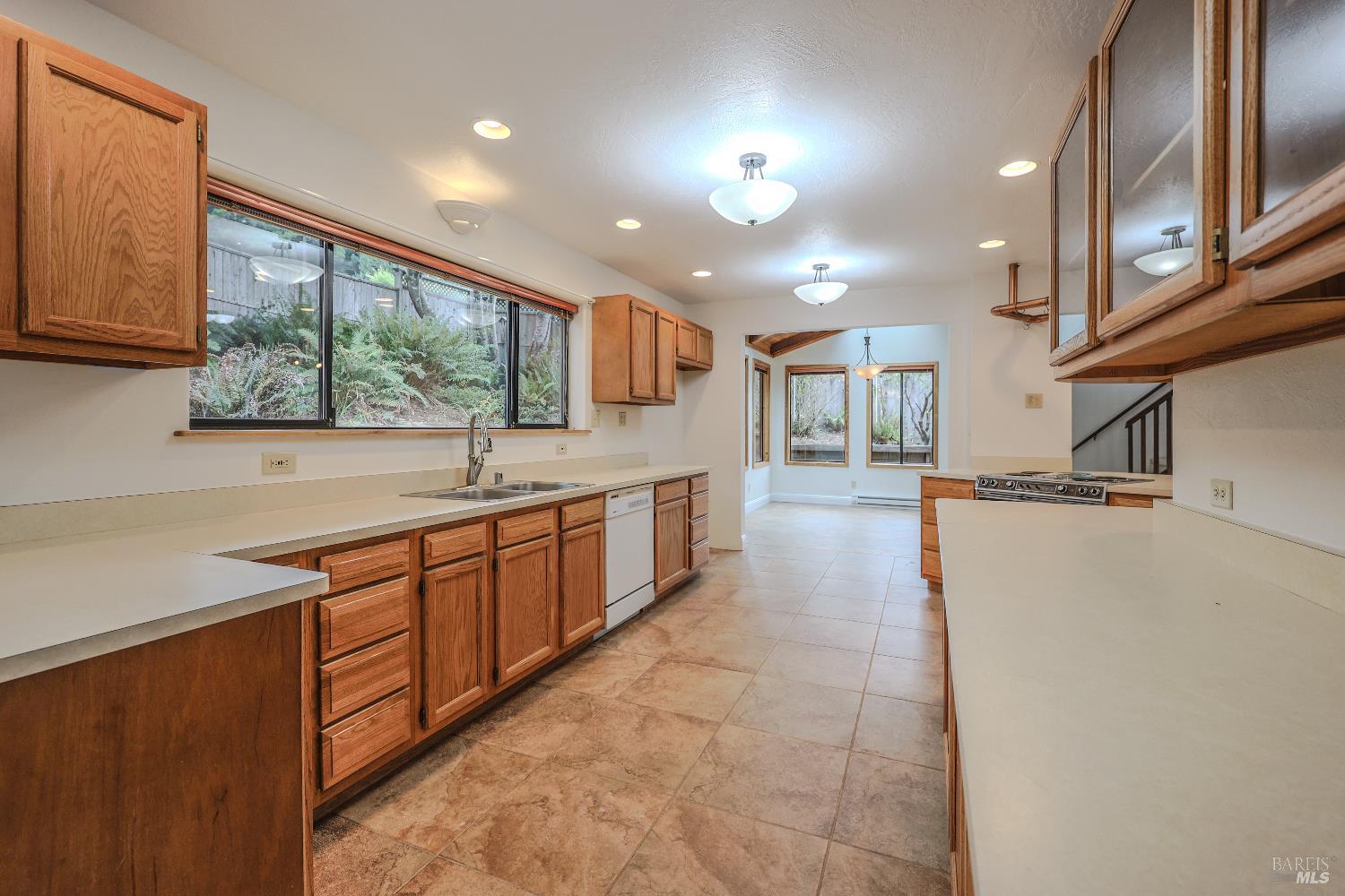 Detail Gallery Image 21 of 74 For 31600 Little Valley Rd, Fort Bragg,  CA 95437 - 3 Beds | 2 Baths