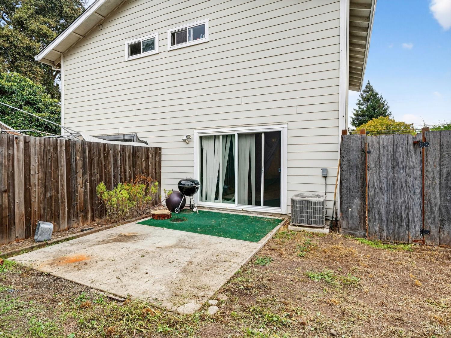 Detail Gallery Image 26 of 32 For 100 W 8th St, Santa Rosa,  CA 95401 - – Beds | – Baths