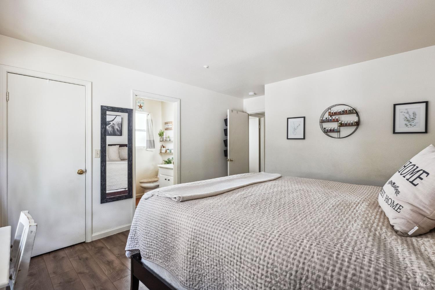 Detail Gallery Image 13 of 26 For 118 Garden Circle Way, Cloverdale,  CA 95425 - 3 Beds | 1/1 Baths