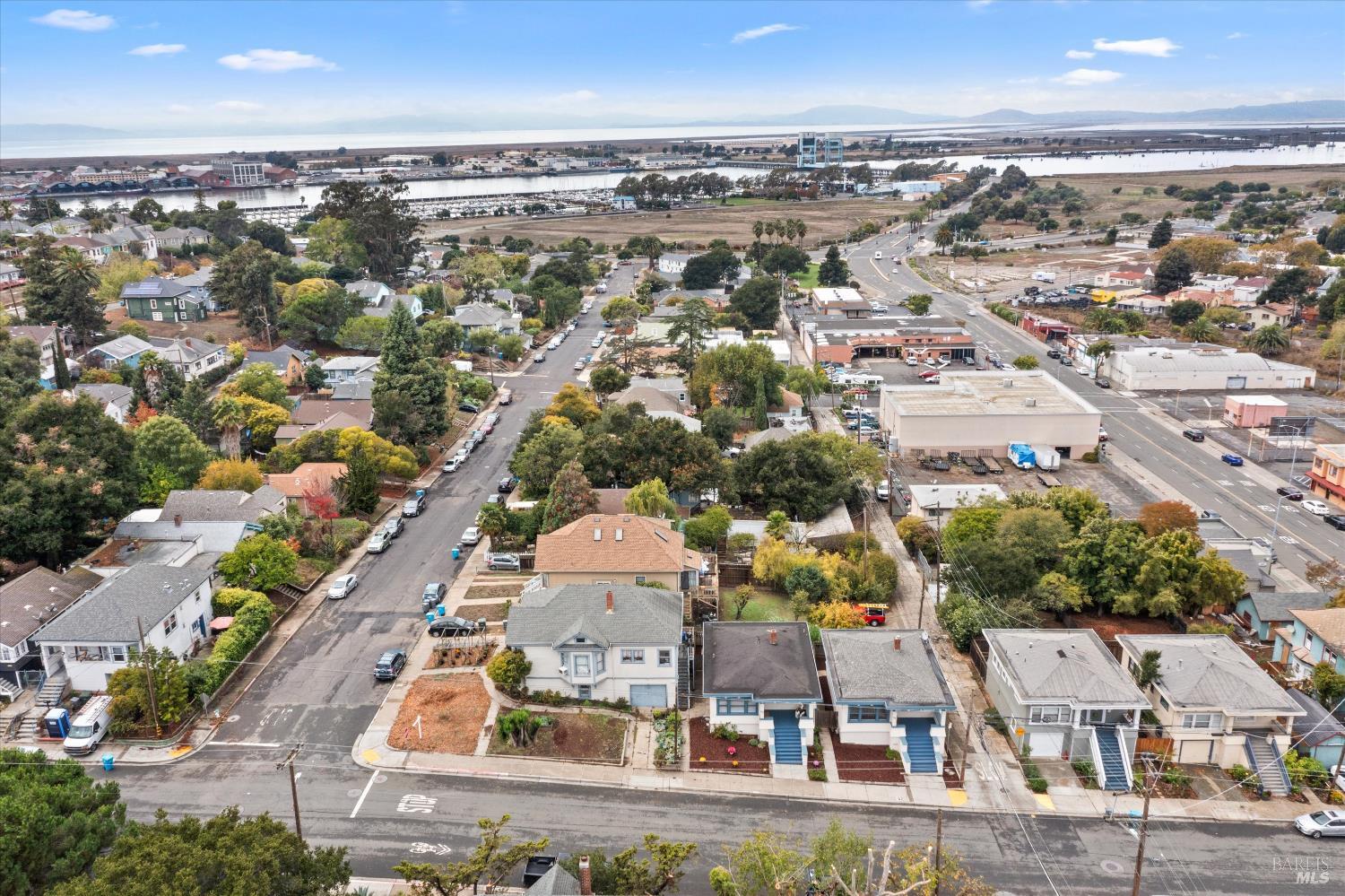 Detail Gallery Image 51 of 58 For 1211 Santa Clara St, Vallejo,  CA 94590 - 4 Beds | 3/1 Baths