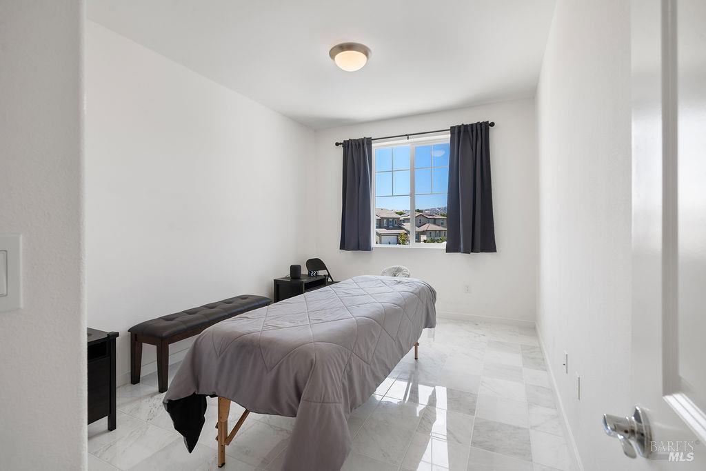 Detail Gallery Image 23 of 48 For 1401 Jamboree Dr, Fairfield,  CA 94533 - 3 Beds | 2/1 Baths