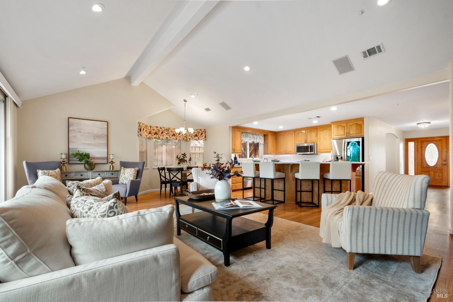 Detail Gallery Image 28 of 68 For 18 Tuscany Ct, Napa,  CA 94558 - 3 Beds | 2/1 Baths