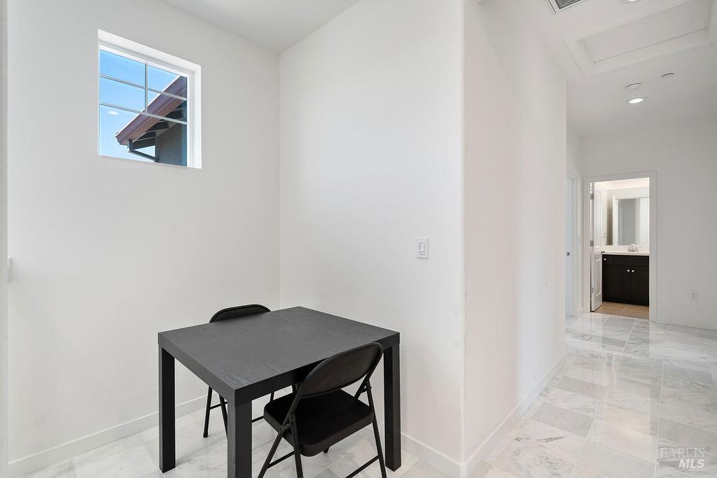 Detail Gallery Image 20 of 48 For 1401 Jamboree Dr, Fairfield,  CA 94533 - 3 Beds | 2/1 Baths