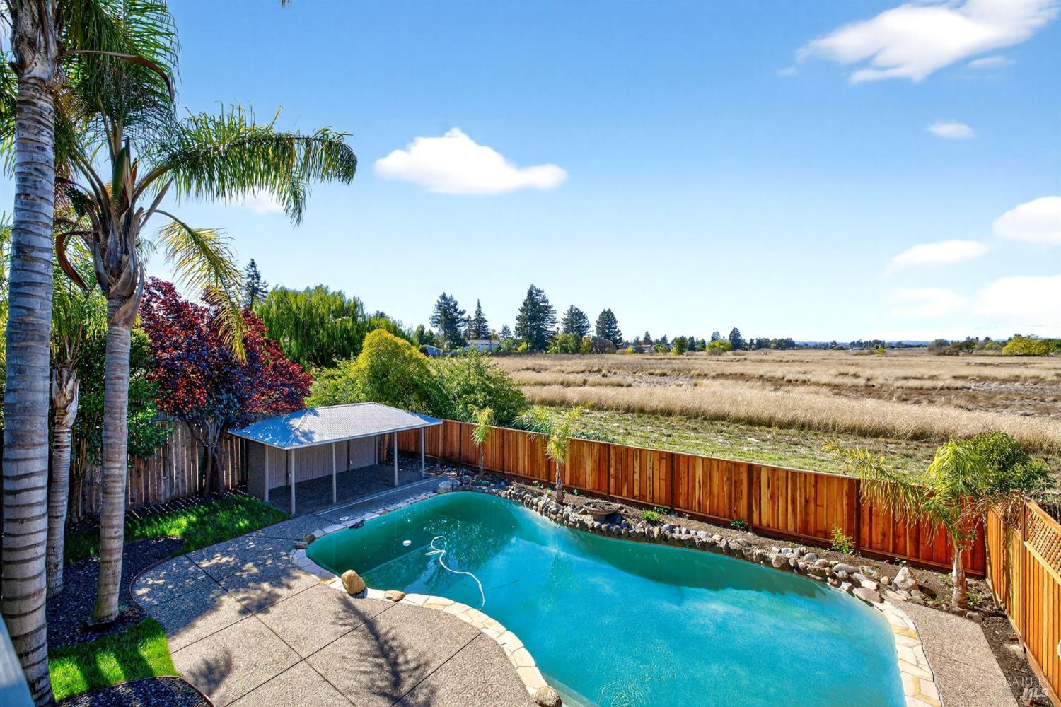 Detail Gallery Image 62 of 67 For 690 Holly Ave, Rohnert Park,  CA 94928 - 5 Beds | 3 Baths