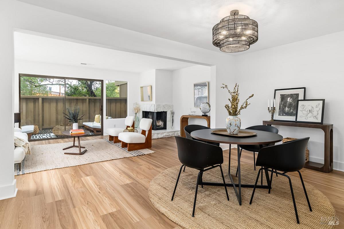 Detail Gallery Image 7 of 24 For 8 Park Crest Ct #C,  Novato,  CA 94947 - 3 Beds | 2/1 Baths