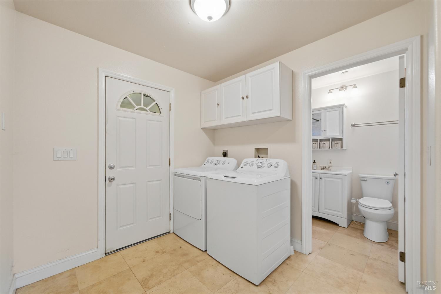 Detail Gallery Image 12 of 52 For 3960 Llano Rd, Santa Rosa,  CA 95407 - 6 Beds | 4 Baths