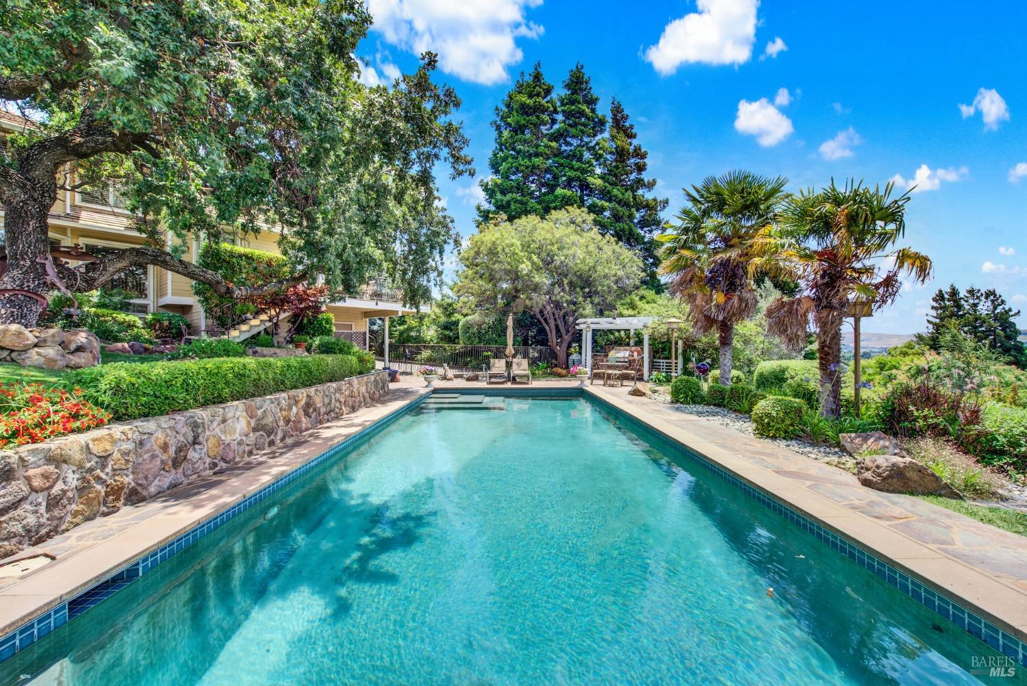 Detail Gallery Image 95 of 99 For 1009 Cypressridge Pl, Fairfield,  CA 94534 - 5 Beds | 4/1 Baths