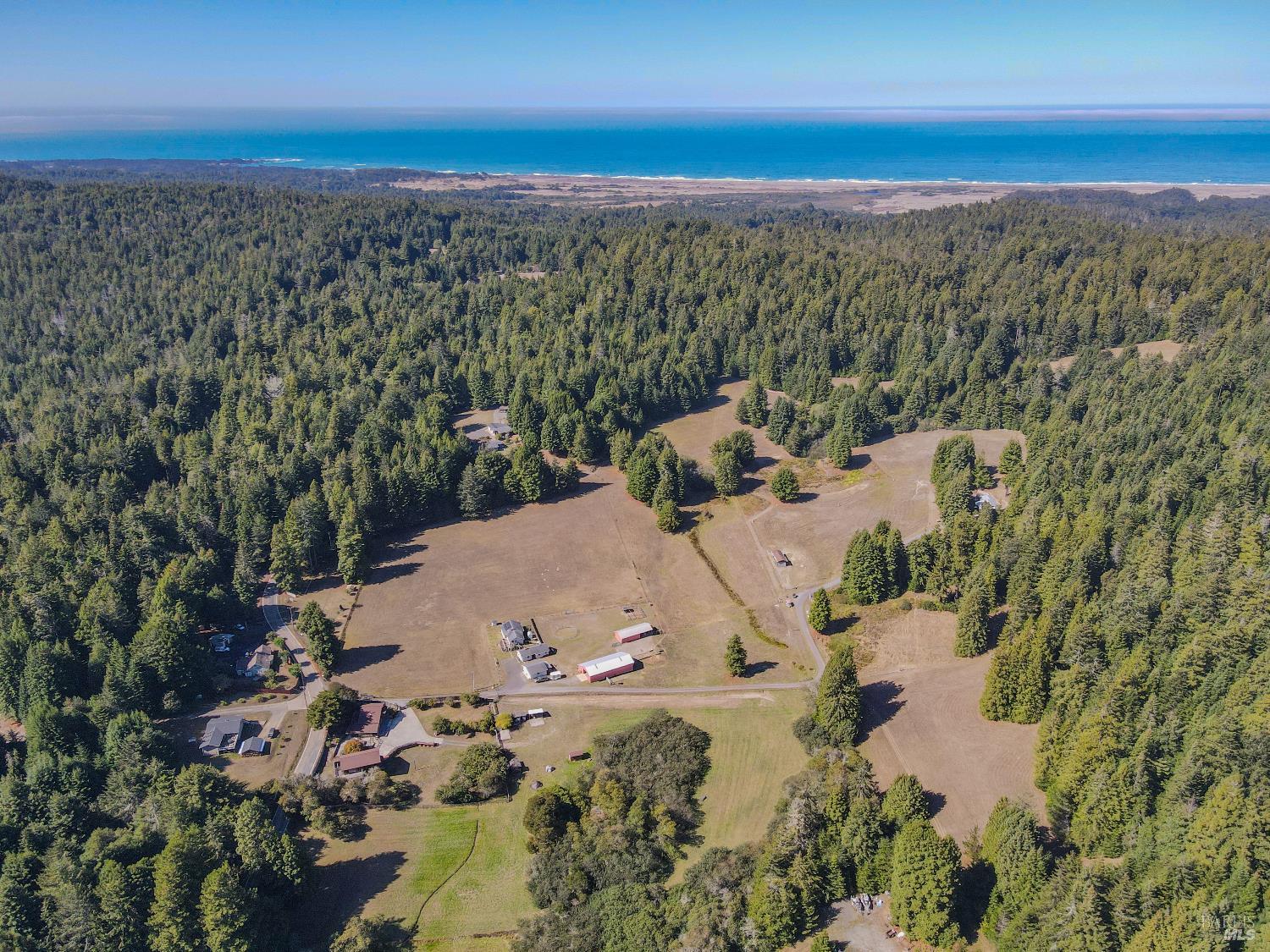 Detail Gallery Image 3 of 74 For 31600 Little Valley Rd, Fort Bragg,  CA 95437 - 3 Beds | 2 Baths