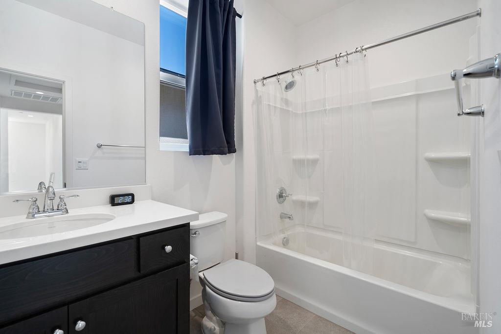 Detail Gallery Image 28 of 48 For 1401 Jamboree Dr, Fairfield,  CA 94533 - 3 Beds | 2/1 Baths