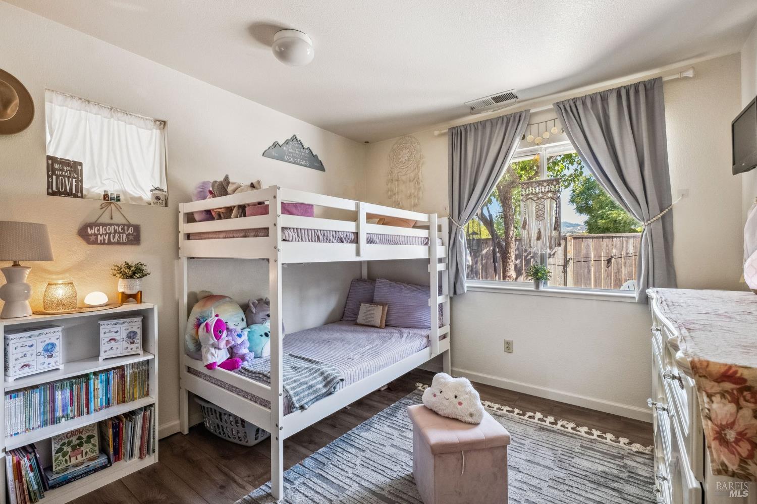 Detail Gallery Image 15 of 26 For 118 Garden Circle Way, Cloverdale,  CA 95425 - 3 Beds | 1/1 Baths