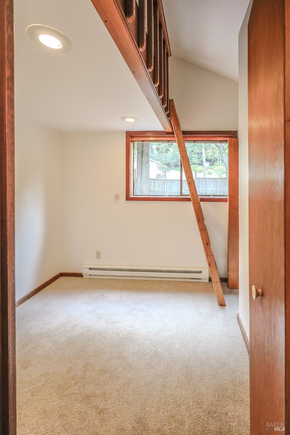 Detail Gallery Image 34 of 74 For 31600 Little Valley Rd, Fort Bragg,  CA 95437 - 3 Beds | 2 Baths