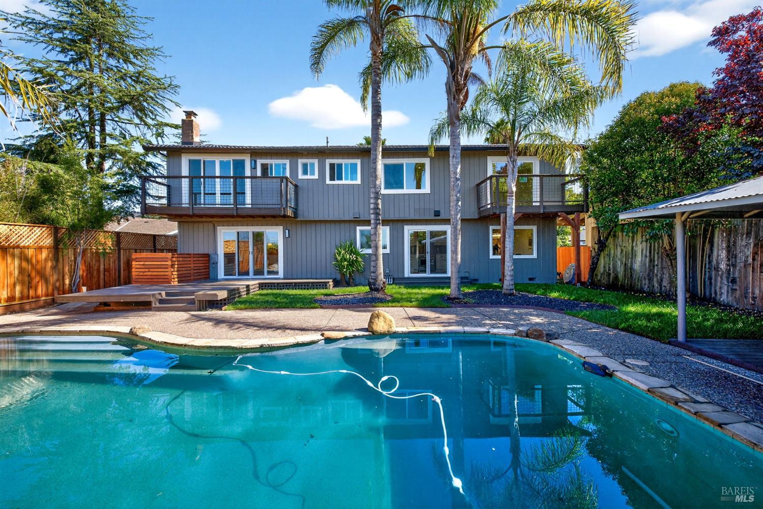 Detail Gallery Image 52 of 67 For 690 Holly Ave, Rohnert Park,  CA 94928 - 5 Beds | 3 Baths