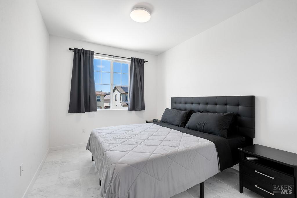 Detail Gallery Image 25 of 48 For 1401 Jamboree Dr, Fairfield,  CA 94533 - 3 Beds | 2/1 Baths