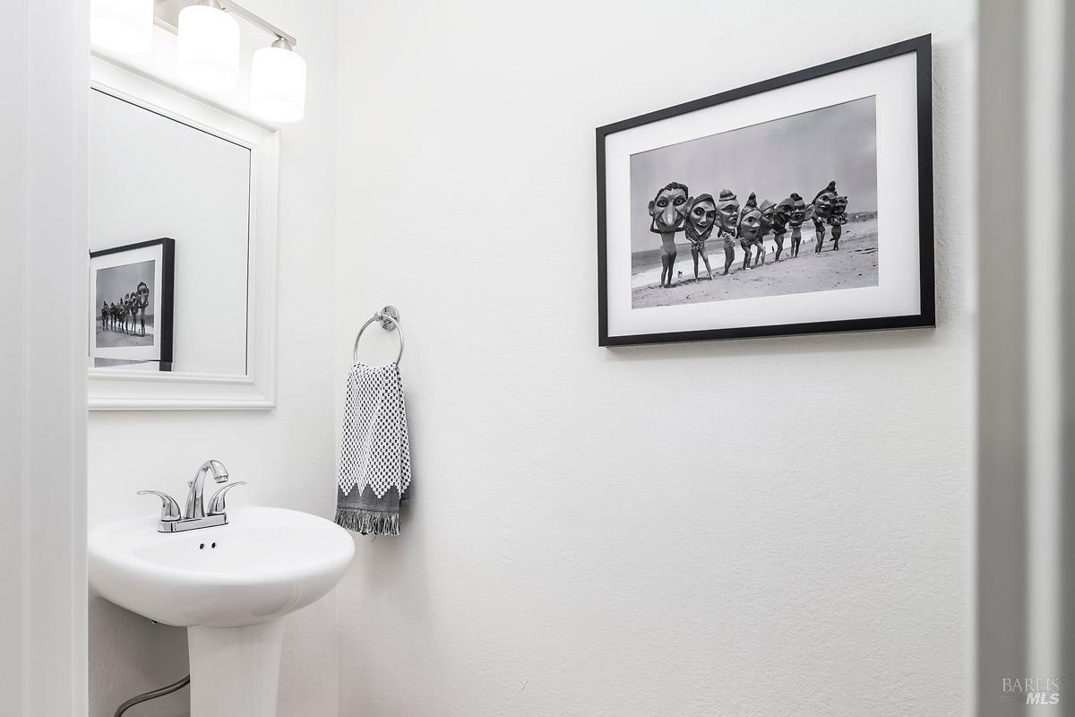 Detail Gallery Image 17 of 24 For 8 Park Crest Ct #C,  Novato,  CA 94947 - 3 Beds | 2/1 Baths