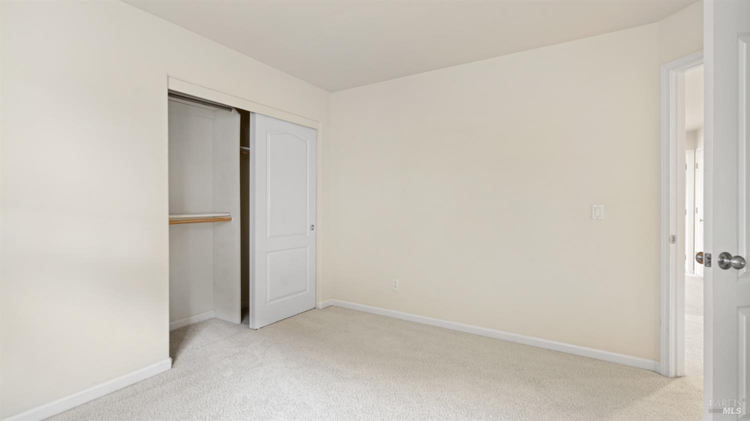 Detail Gallery Image 29 of 39 For 305 Hansbery Way, Santa Rosa,  CA 95409 - 3 Beds | 2/1 Baths