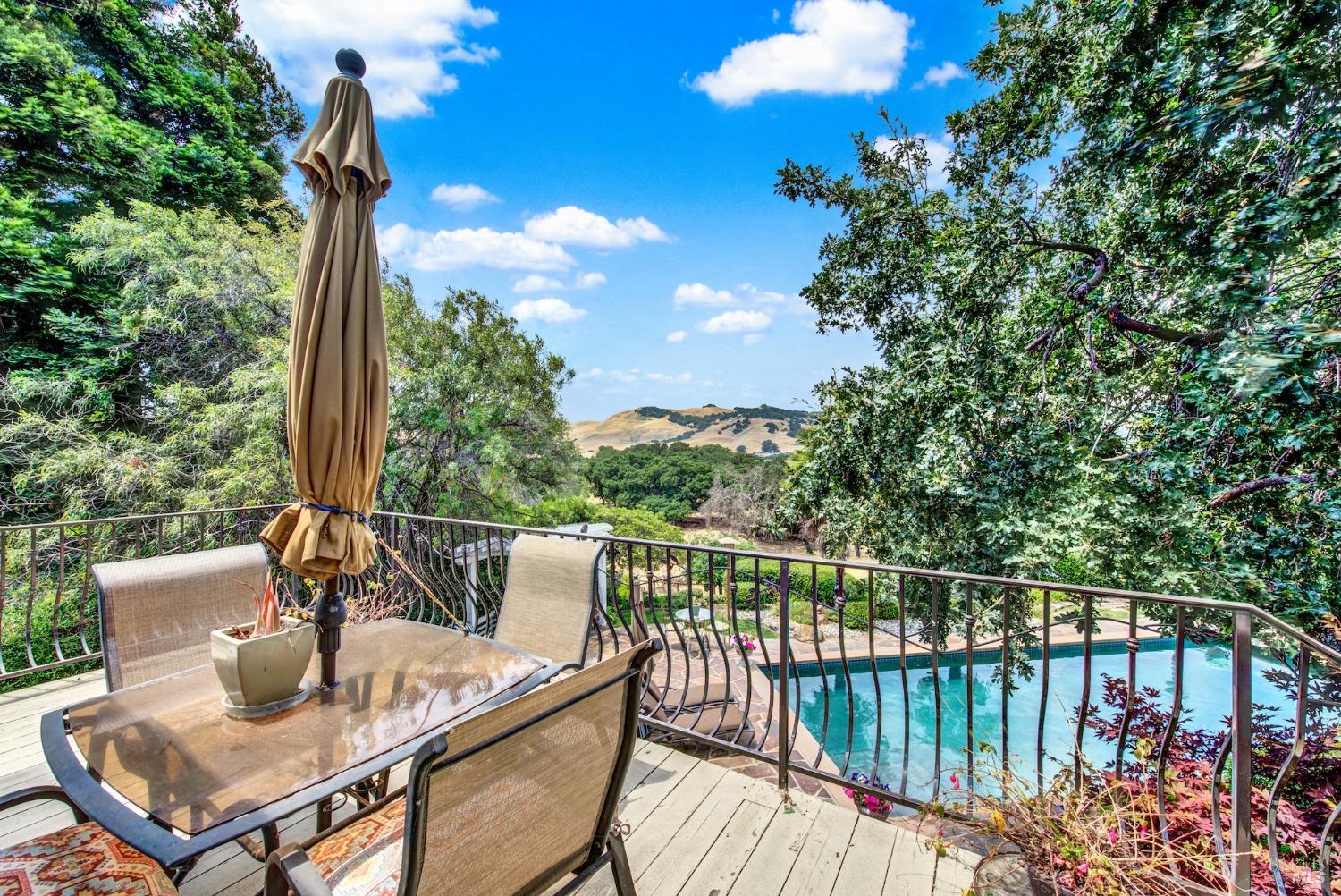 Detail Gallery Image 81 of 99 For 1009 Cypressridge Pl, Fairfield,  CA 94534 - 5 Beds | 4/1 Baths