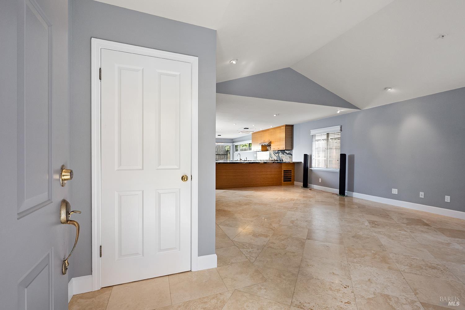 Detail Gallery Image 3 of 43 For 431 University St, Healdsburg,  CA 95448 - – Beds | – Baths