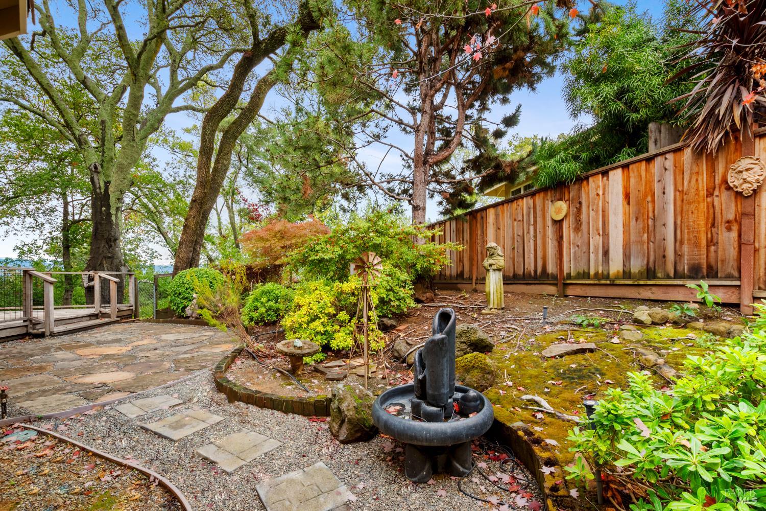 Detail Gallery Image 56 of 68 For 18 Tuscany Ct, Napa,  CA 94558 - 3 Beds | 2/1 Baths