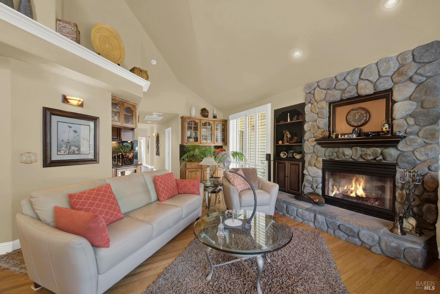 Detail Gallery Image 23 of 99 For 1009 Cypressridge Pl, Fairfield,  CA 94534 - 5 Beds | 4/1 Baths