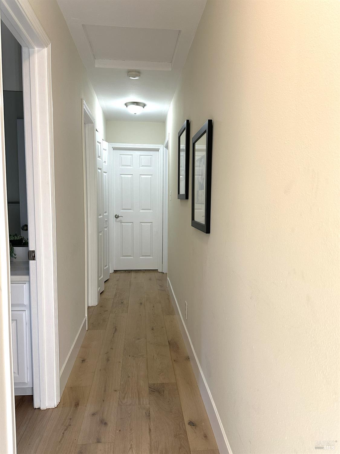 Detail Gallery Image 11 of 12 For 420 Quietwood Dr, San Rafael,  CA 94903 - 3 Beds | 3 Baths