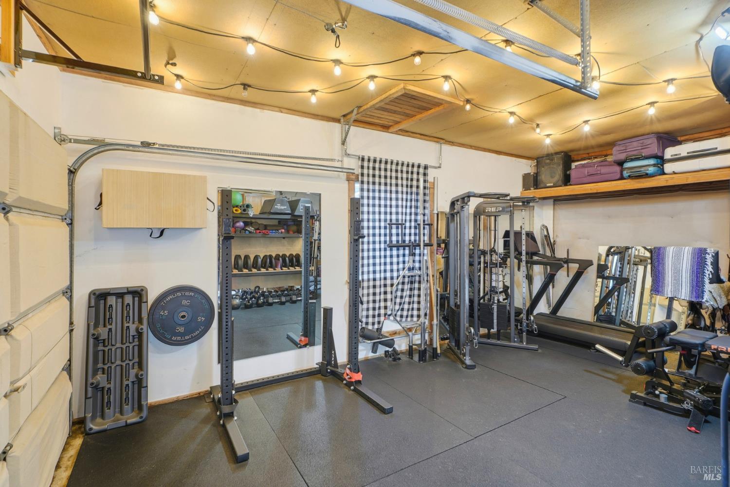 Detail Gallery Image 20 of 31 For 3378 Dartmouth Dr, Santa Rosa,  CA 95405 - 3 Beds | 2 Baths