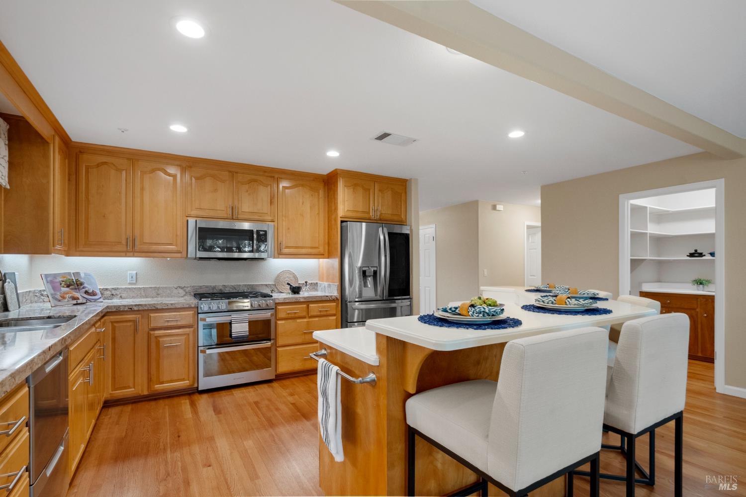 Detail Gallery Image 15 of 68 For 18 Tuscany Ct, Napa,  CA 94558 - 3 Beds | 2/1 Baths