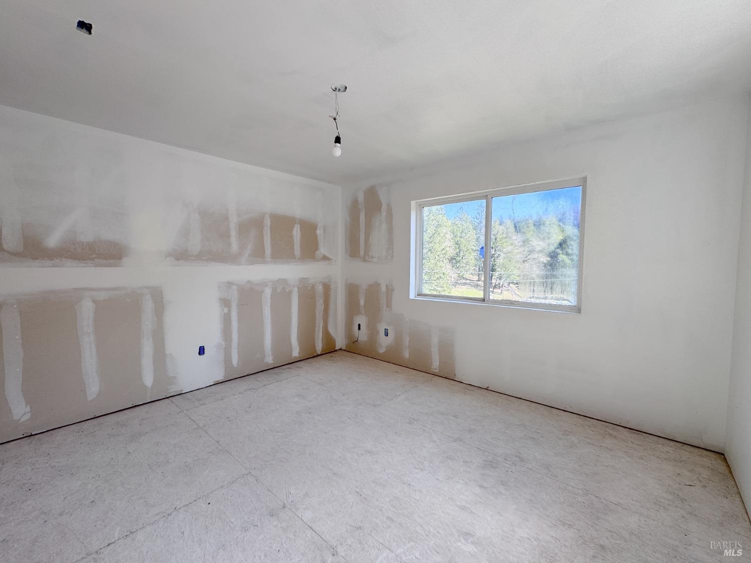 Detail Gallery Image 28 of 29 For 24511 Cypress Dr, Willits,  CA 95490 - 3 Beds | 2/1 Baths