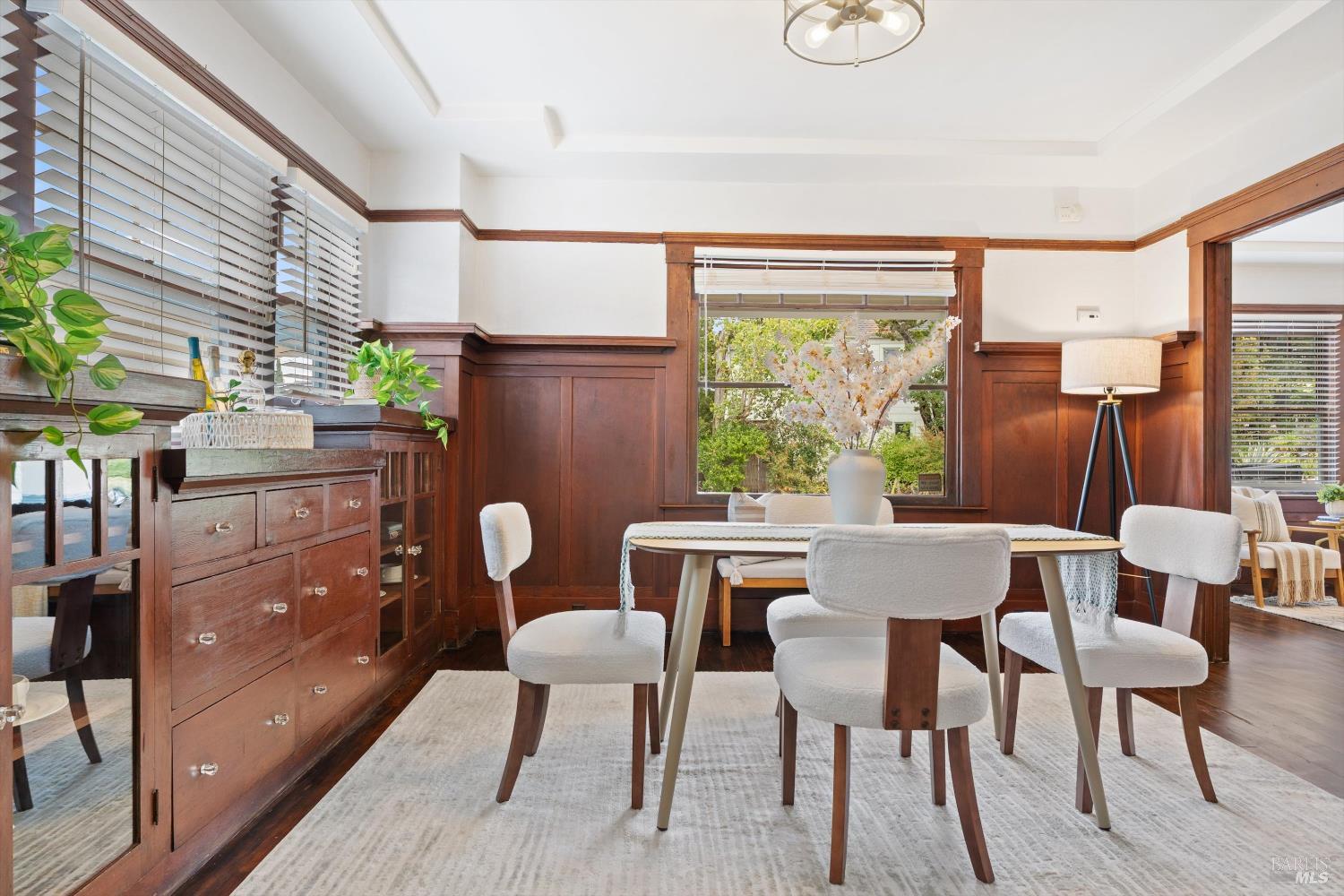 Detail Gallery Image 14 of 58 For 1211 Santa Clara St, Vallejo,  CA 94590 - 4 Beds | 3/1 Baths