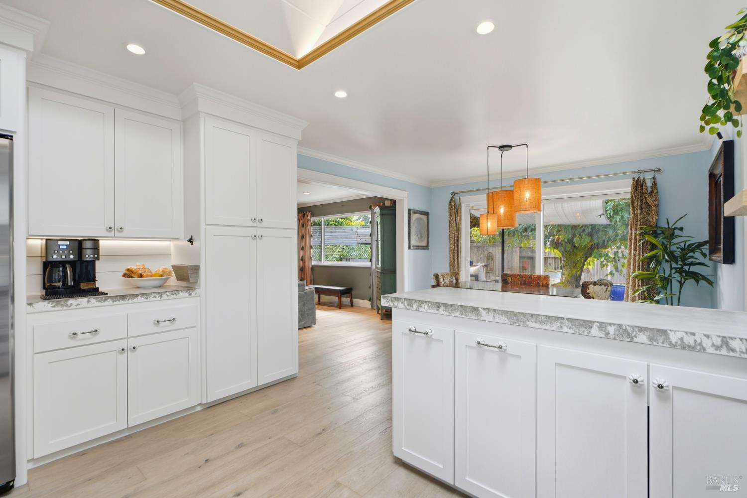 Detail Gallery Image 8 of 31 For 3378 Dartmouth Dr, Santa Rosa,  CA 95405 - 3 Beds | 2 Baths