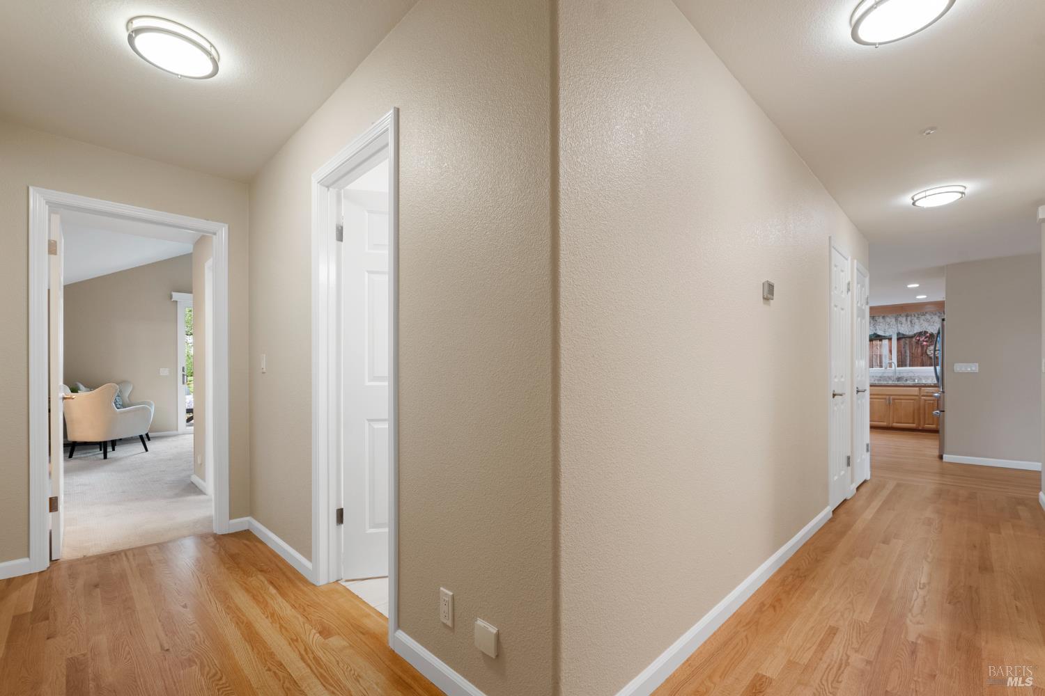 Detail Gallery Image 34 of 68 For 18 Tuscany Ct, Napa,  CA 94558 - 3 Beds | 2/1 Baths