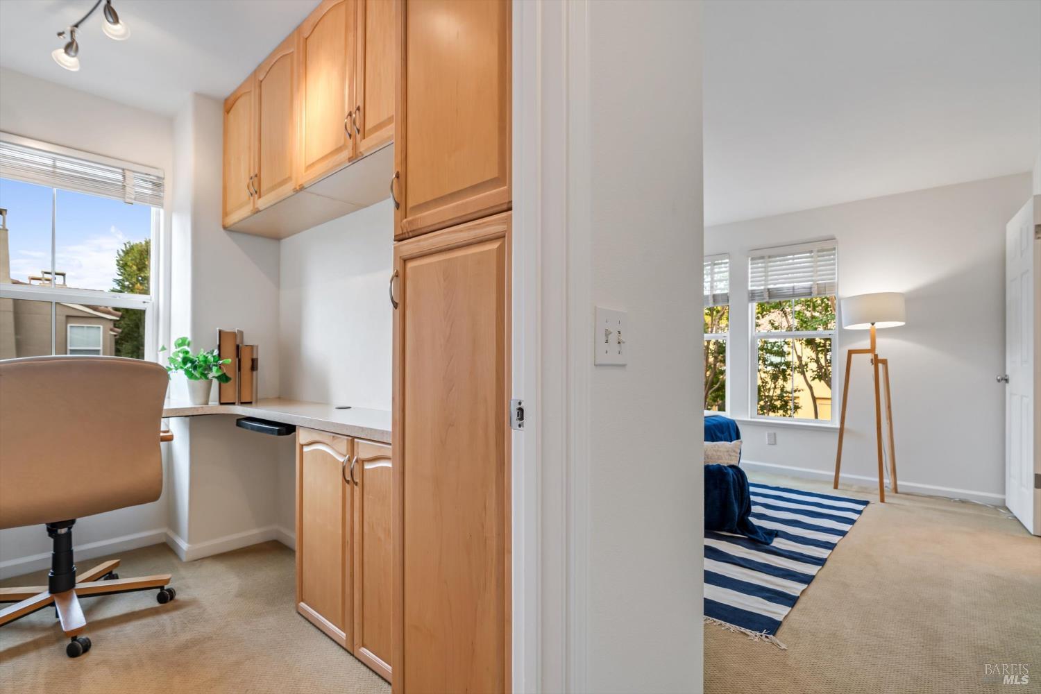 Detail Gallery Image 23 of 38 For 63 Gann Way, Novato,  CA 94949 - 2 Beds | 2/1 Baths