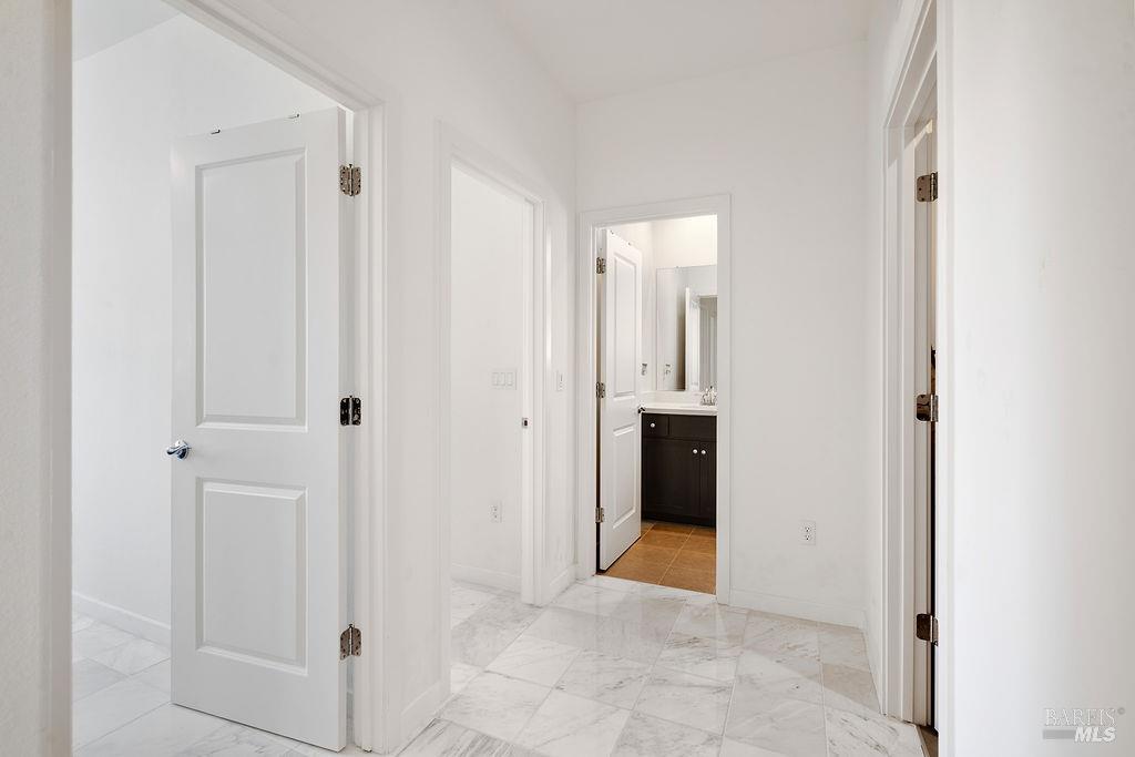 Detail Gallery Image 22 of 48 For 1401 Jamboree Dr, Fairfield,  CA 94533 - 3 Beds | 2/1 Baths