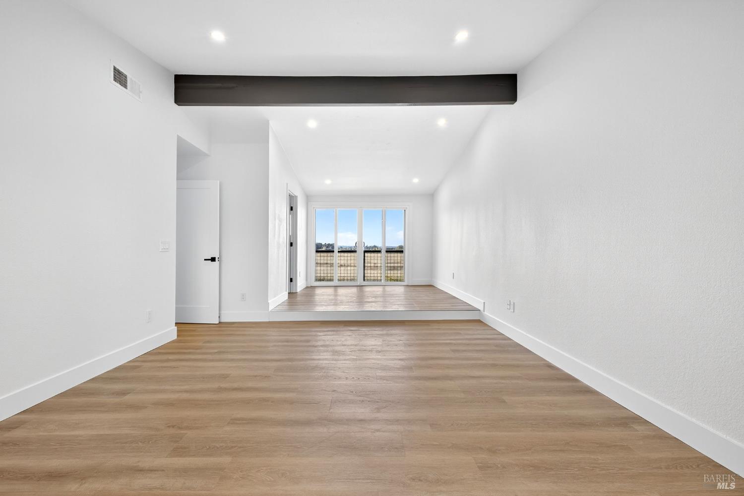 Detail Gallery Image 42 of 67 For 690 Holly Ave, Rohnert Park,  CA 94928 - 5 Beds | 3 Baths