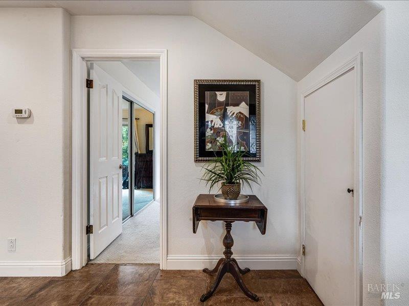 Detail Gallery Image 6 of 39 For 2108 Imola Ave, Napa,  CA 94559 - 4 Beds | 3 Baths