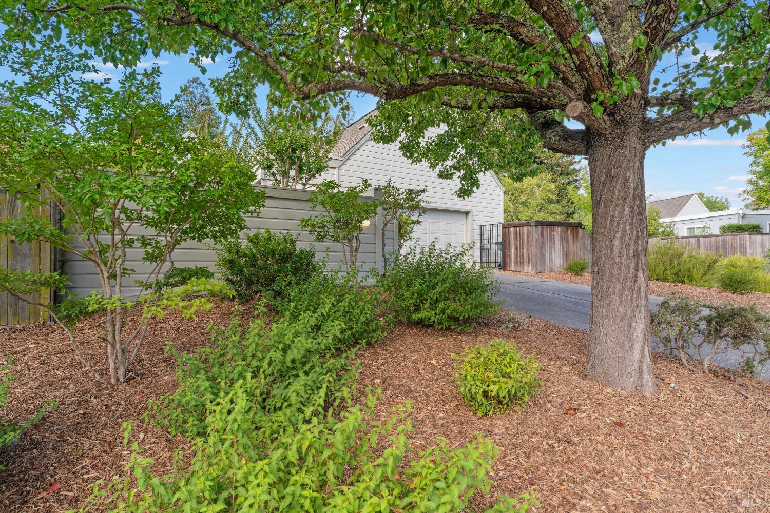 Detail Gallery Image 9 of 60 For 21326 via Colombard Unkn, Sonoma,  CA 95476 - 2 Beds | 2 Baths